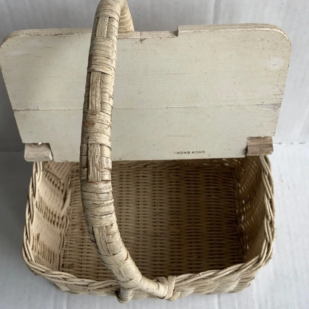 Vintage Hong Kong white distressed small basket